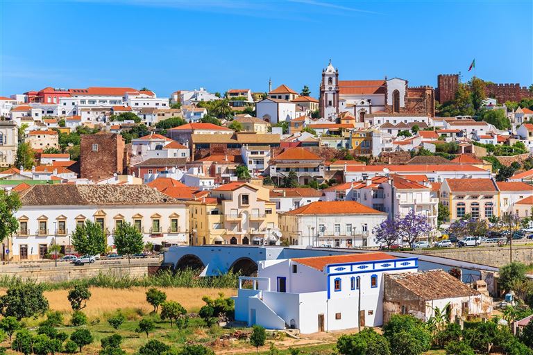 Die Algarve entdecken ©pkazmierczak/istock